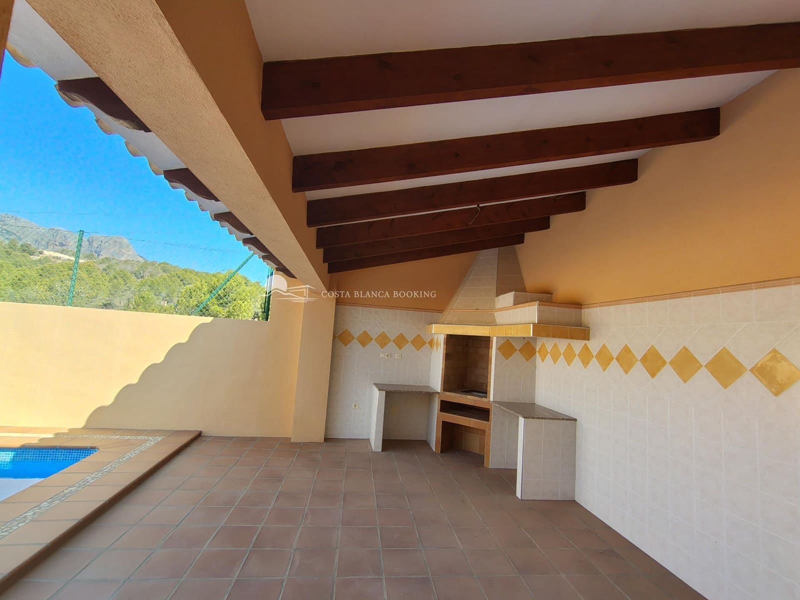 4 soverom Villa til salgs i Alfaz del Pi / L'Alfas del Pi med svømmebasseng garasje - € 740 000 (Ref: 9582853)