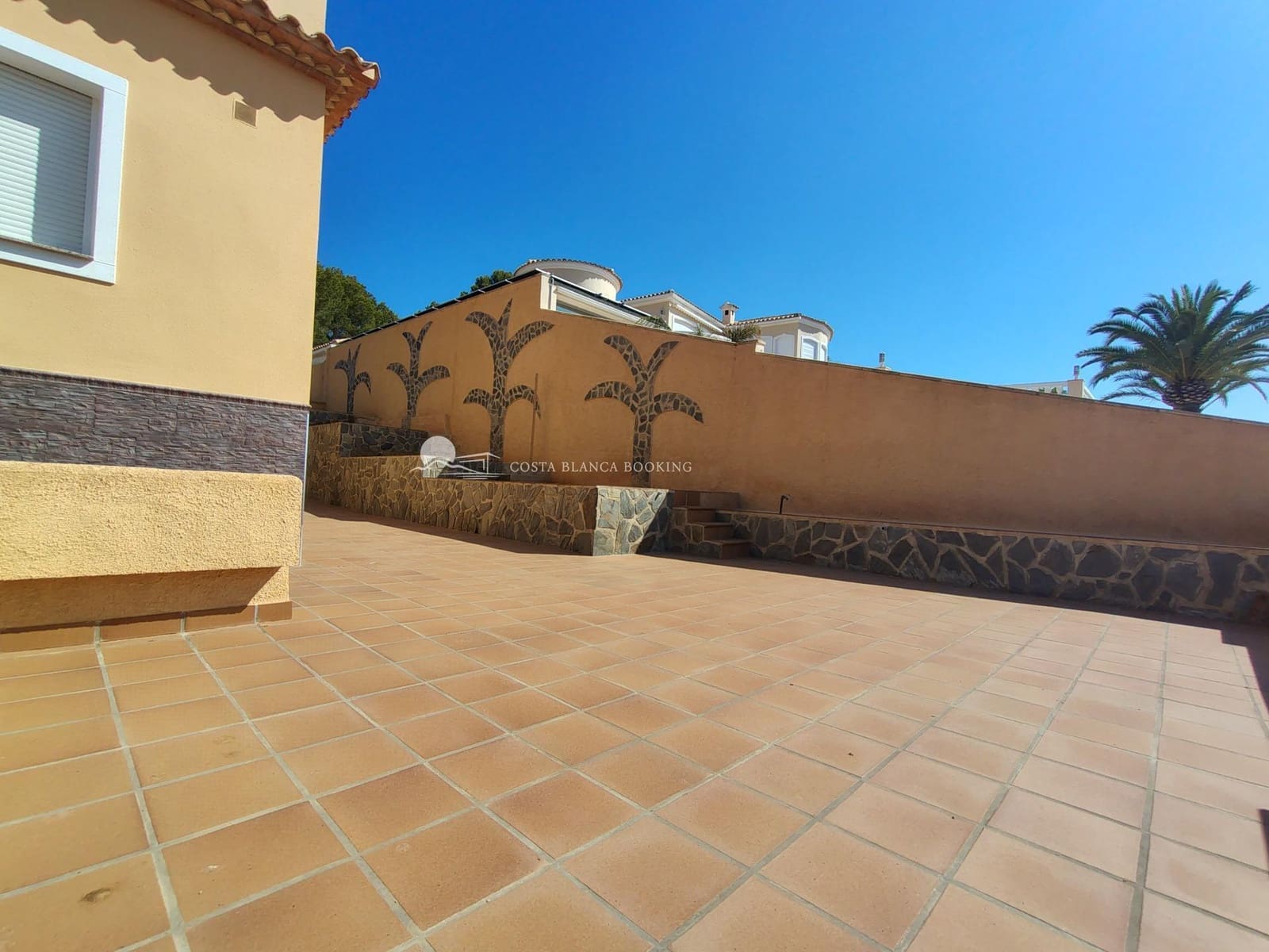 4 soverom Villa til salgs i Alfaz del Pi / L'Alfas del Pi med svømmebasseng garasje - € 740 000 (Ref: 9582853)