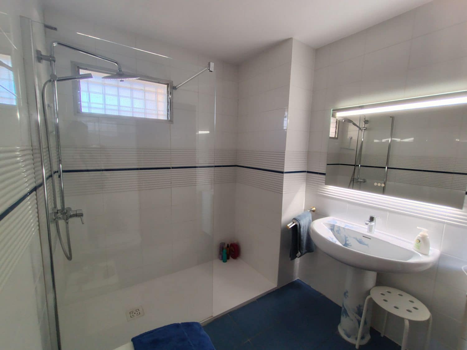 5 bedroom Villa for sale in La Villajoyosa / Vila Joiosa - € 1,100,000 (Ref: 9582854)