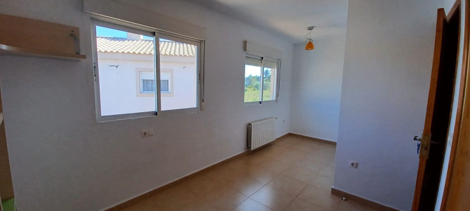 2 quarto Bungalow para venda em Polop - 224 000 € (Ref: 9582858)