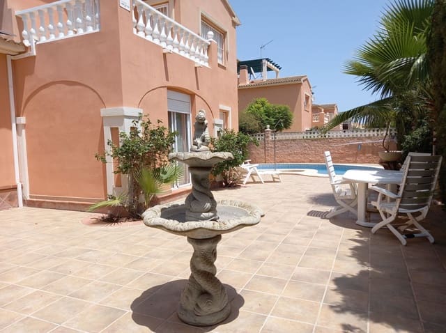 4 sovrum Villa till salu i Albir, Alfaz del Pi / L'Alfàs del Pi - 665 000 € (Ref: 9582861)