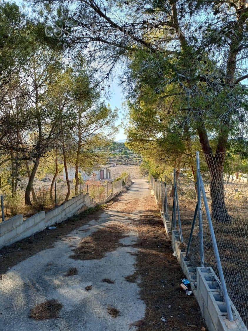 Działka budowlana na sprzedaż w Alfaz del Pi / L'Alfas del Pi - 270 000 € (Ref: 9582862)