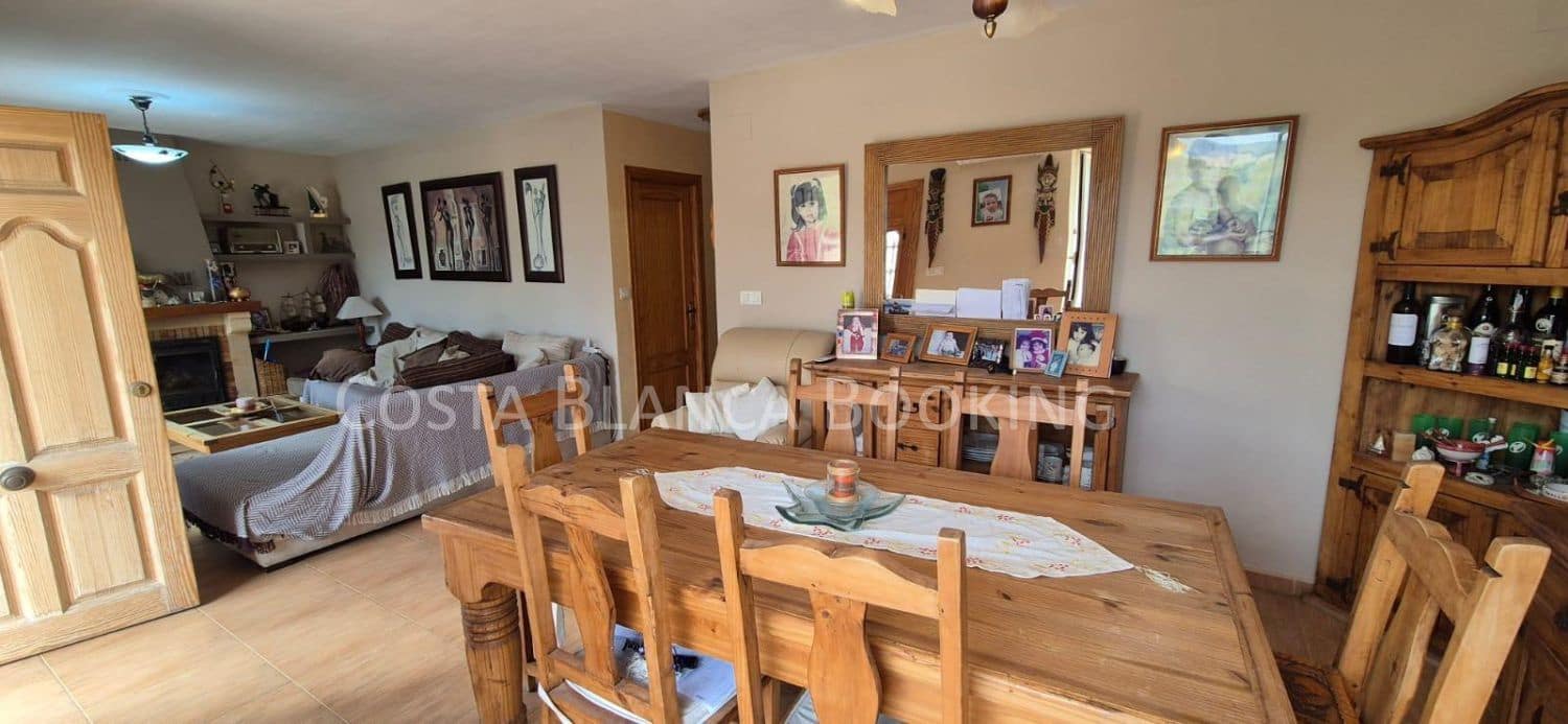 3 makuuhuone Huvila myytävänä paikassa La Nucia - 355 000 € (Ref: 9582863)