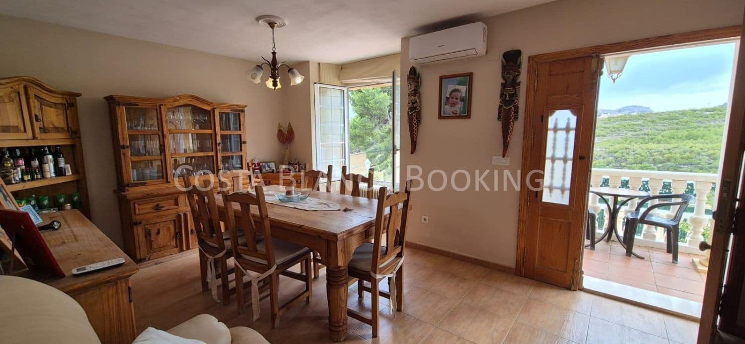 3 quarto Moradia para venda em La Nucia - 355 000 € (Ref: 9582863)