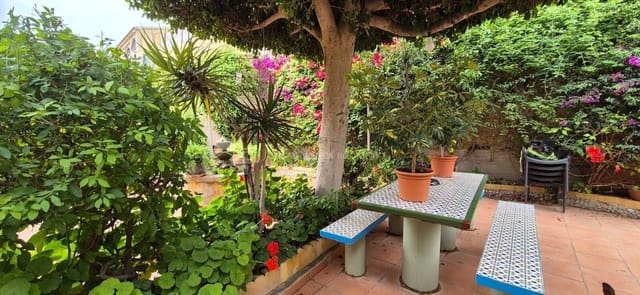 Chalet de 3 habitaciones en La Nucia en venta con garaje - 355.000 € (Ref: 9582863)