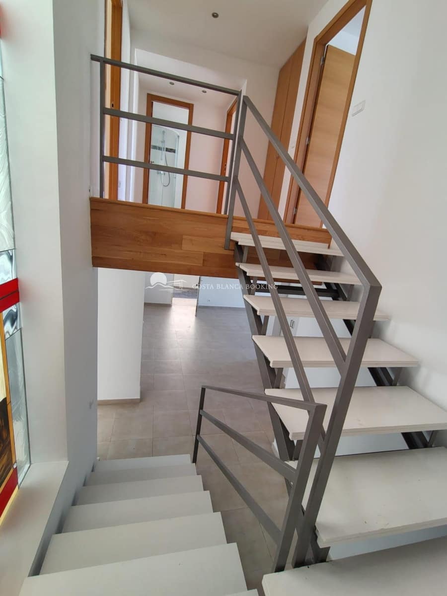 4 bedroom Semi-detached Villa for sale in Albir with pool garage - € 750,000 (Ref: 9582864)
