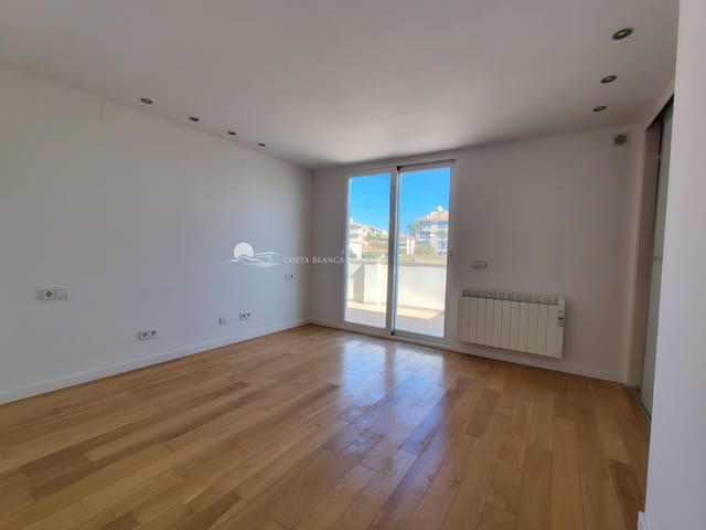 4 soverom Kjedet enebolig til salgs i Albir, Alfaz del Pi / L'Alfàs del Pi med svømmebasseng garasje - € 900 000 (Ref: 9582864)