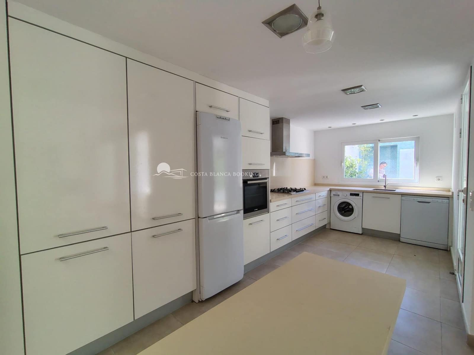 4 bedroom Semi-detached Villa for sale in Albir with pool garage - € 750,000 (Ref: 9582864)