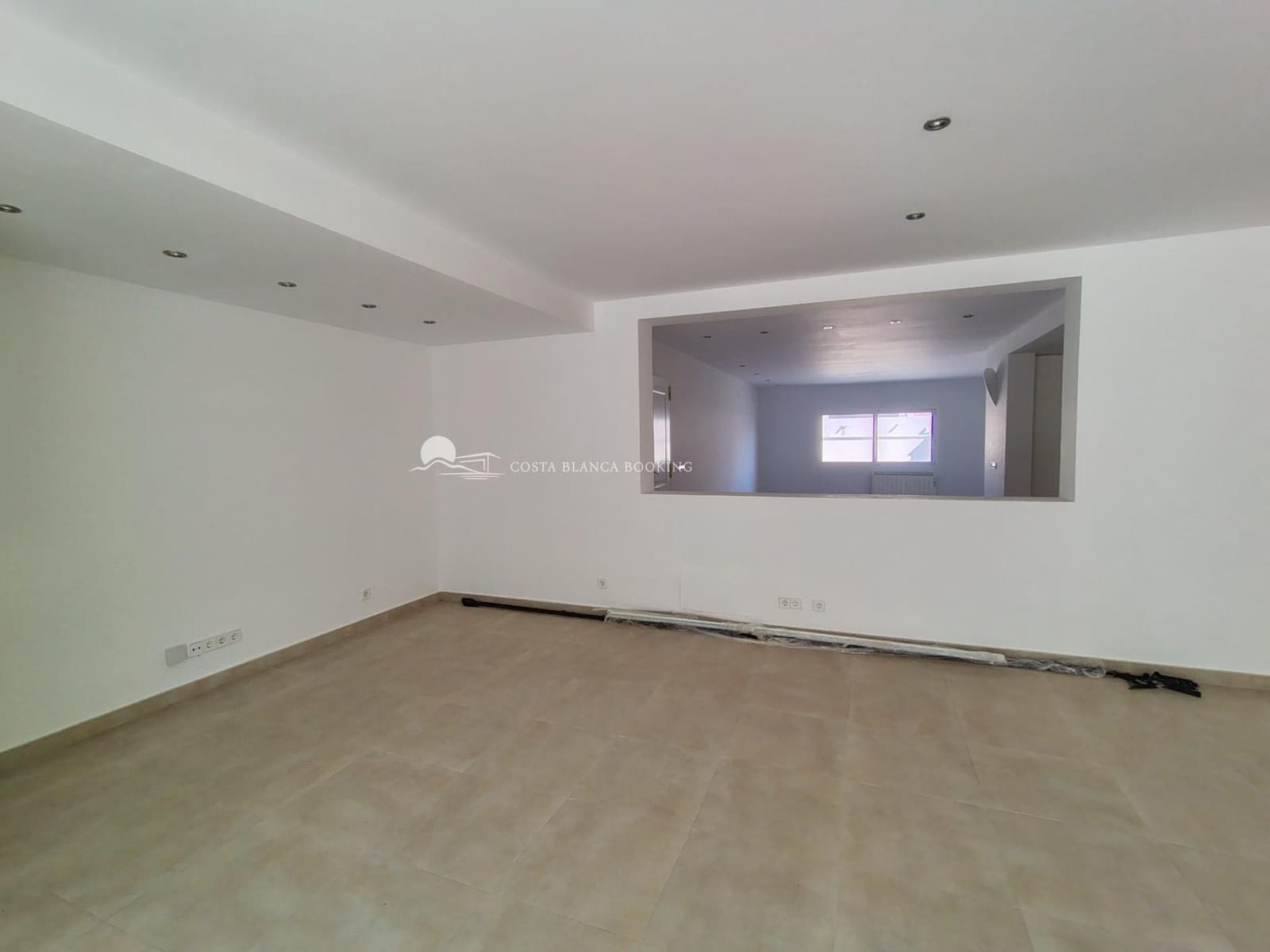 4 bedroom Semi-detached Villa for sale in Albir with pool garage - € 750,000 (Ref: 9582864)