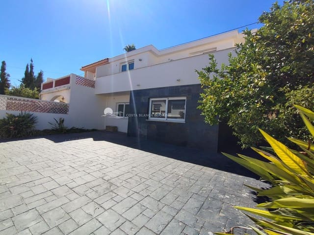 4 soverom Kjedet enebolig til salgs i Albir, Alfaz del Pi / L'Alfàs del Pi med svømmebasseng garasje - € 900 000 (Ref: 9582864)