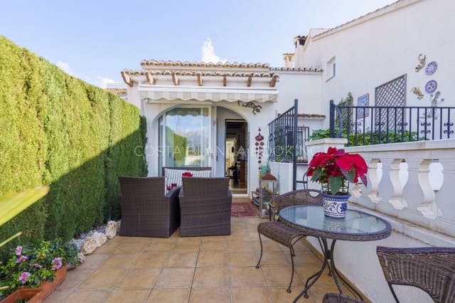 3 soveværelse Bungalow til salg i Alfaz del Pi / L'Alfàs del Pi med swimmingpool garage - € 375.000 (Ref: 9582867)