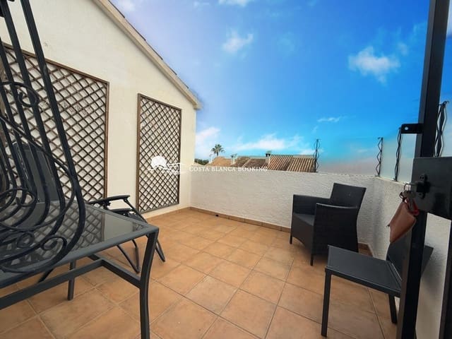 Bungalow de 3 habitaciones en Alfaz del Pi / L'Alfàs del Pi en venta con piscina garaje - 375.000 € (Ref: 9582867)