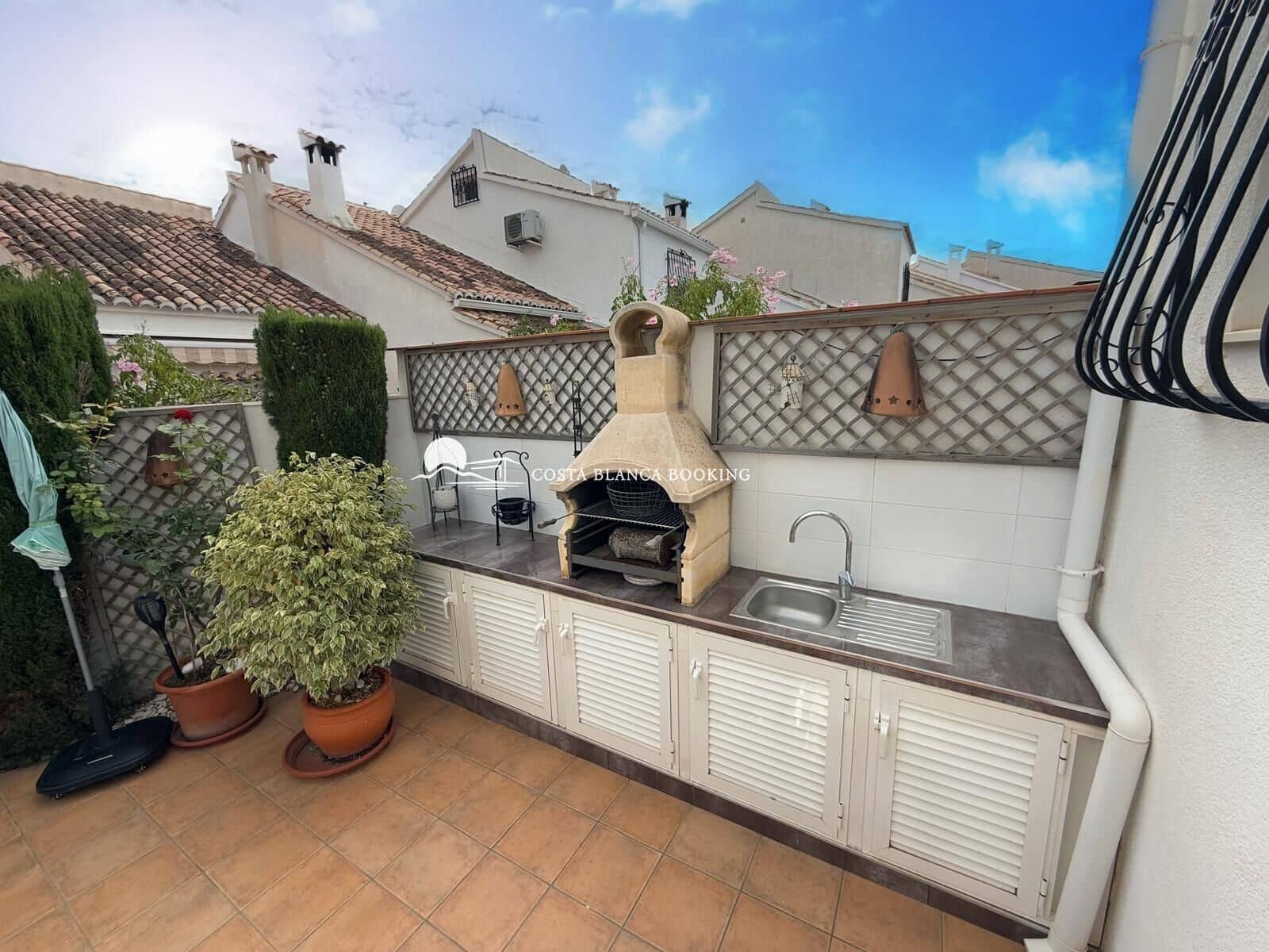 3 soveværelse Bungalow til salg i Alfaz del Pi / L'Alfas del Pi med swimmingpool garage - € 375.000 (Ref: 9582867)