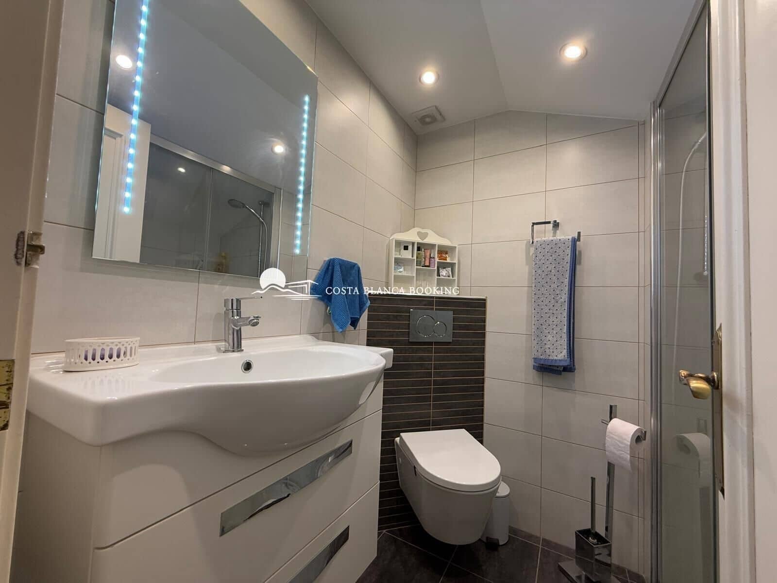 3 soveværelse Bungalow til salg i Alfaz del Pi / L'Alfas del Pi med swimmingpool garage - € 375.000 (Ref: 9582867)