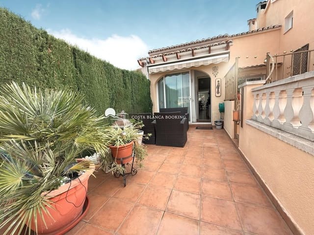 Bungalow de 3 habitaciones en Alfaz del Pi / L'Alfàs del Pi en venta con piscina garaje - 375.000 € (Ref: 9582867)