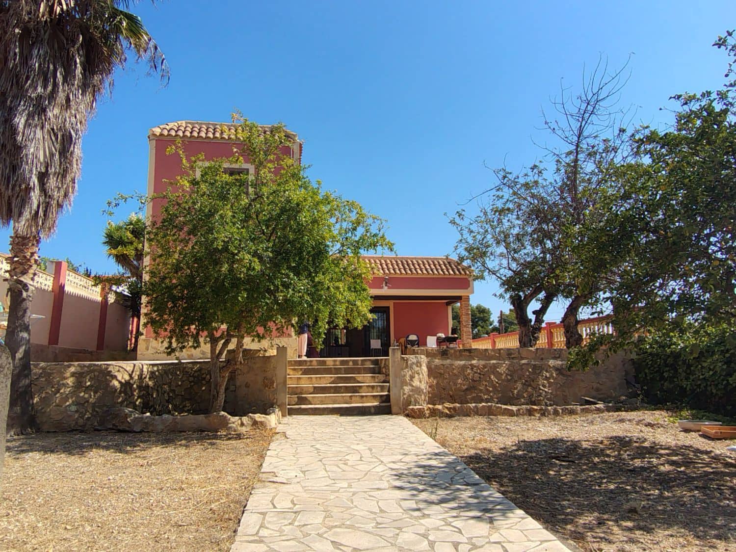 6 makuuhuone Huvila myytävänä paikassa Barranco Hondo - 750 000 € (Ref: 9582870)