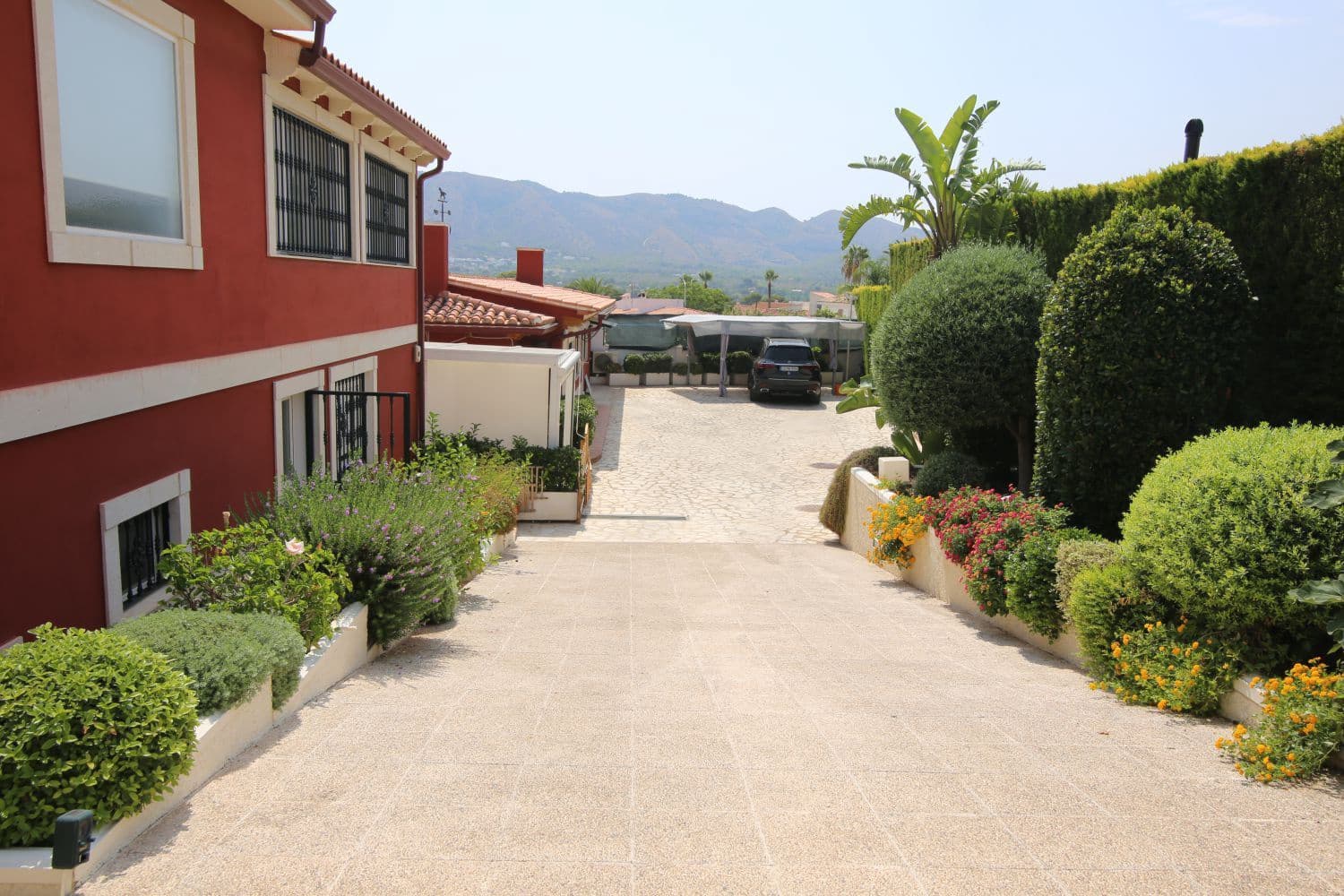 9 Zimmer Villa zu verkaufen in Alfaz del Pi / L'Alfas del Pi - 1.075.000 € (Ref: 9582871)