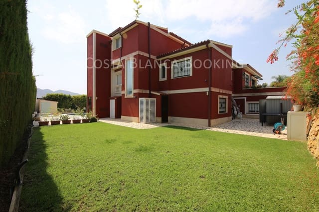 9 Zimmer Villa zu verkaufen in Alfaz del Pi / L'Alfàs del Pi - 1.075.000 € (Ref: 9582871)