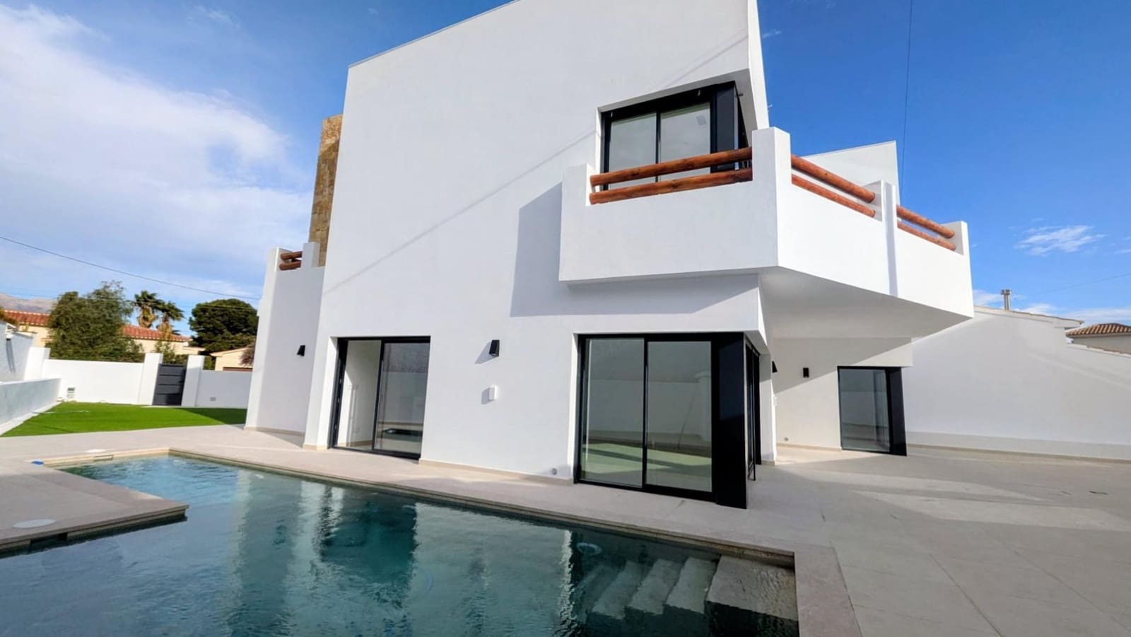 4 sypialnia Willa na sprzedaż w Albir z basenem garażem - 1 195 000 € (Ref: 9582872)