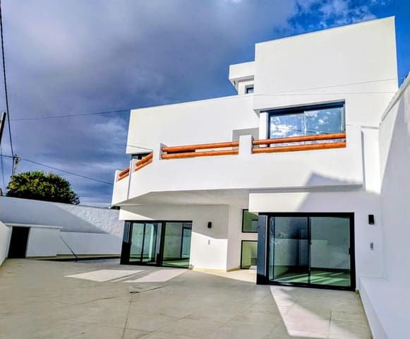 4 sypialnia Willa na sprzedaż w Albir, Alfaz del Pi / L'Alfàs del Pi z basenem garażem - 1 195 000 € (Ref: 9582872)