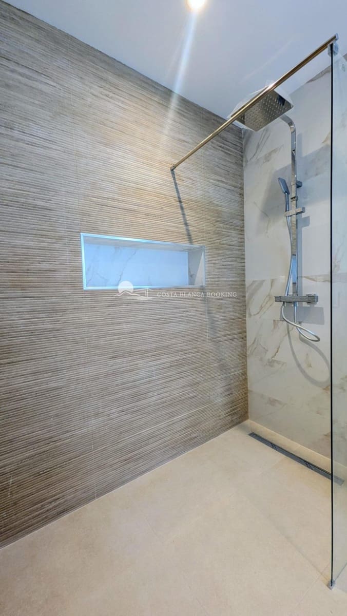 4 sypialnia Willa na sprzedaż w Albir z basenem garażem - 1 190 000 € (Ref: 9582872)