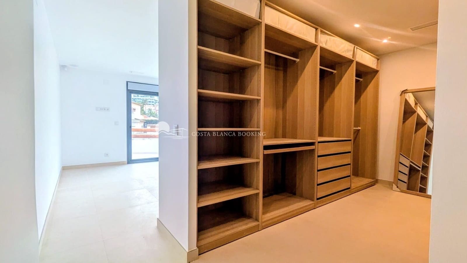 4 sypialnia Willa na sprzedaż w Albir z basenem garażem - 1 190 000 € (Ref: 9582872)