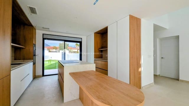 4 slaapkamer Villa te koop in Albir, Alfaz del Pi / L'Alfàs del Pi met zwembad garage - € 1.190.000 (Ref: 9582872)