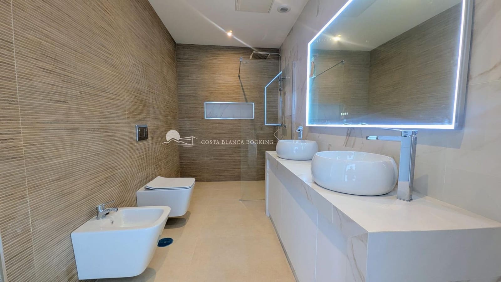 4 sypialnia Willa na sprzedaż w Albir z basenem garażem - 1 190 000 € (Ref: 9582872)