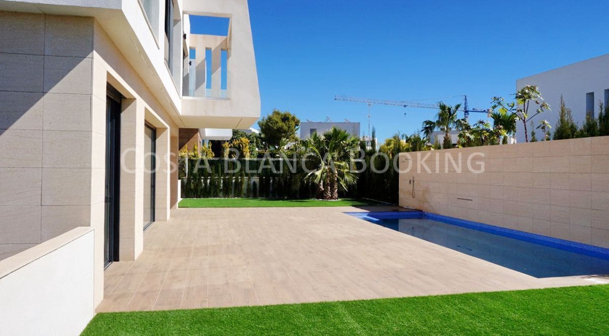 5 slaapkamer Villa te koop in Finestrat - € 1.150.000 (Ref: 9582873)