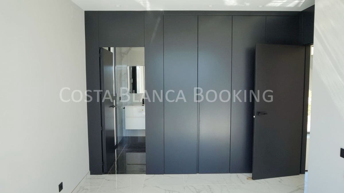 5 slaapkamer Villa te koop in Finestrat - € 1.150.000 (Ref: 9582873)