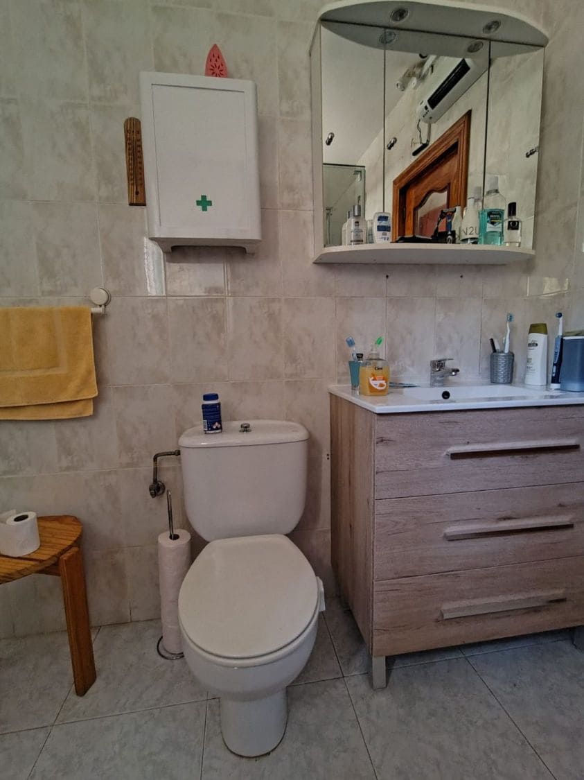 4 soveværelse Villa til salg i Alfaz del Pi / L'Alfas del Pi med garage - € 439.000 (Ref: 9582875)