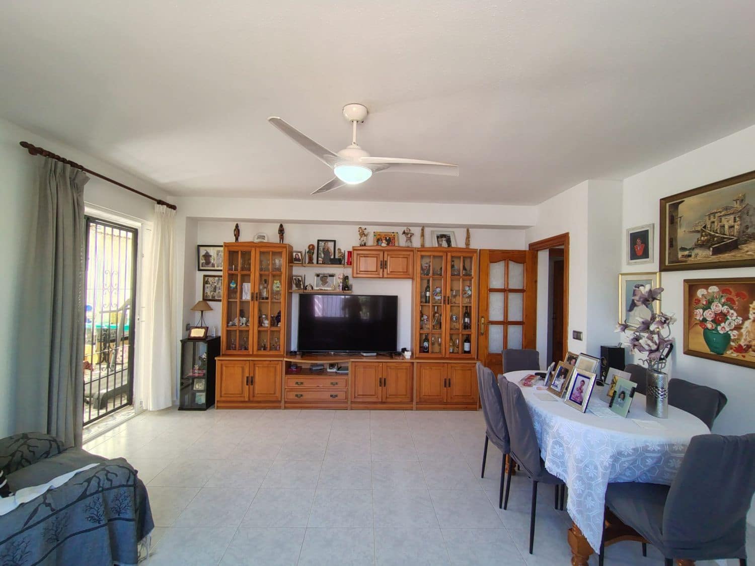 4 soveværelse Villa til salg i Alfaz del Pi / L'Alfas del Pi med garage - € 439.000 (Ref: 9582875)