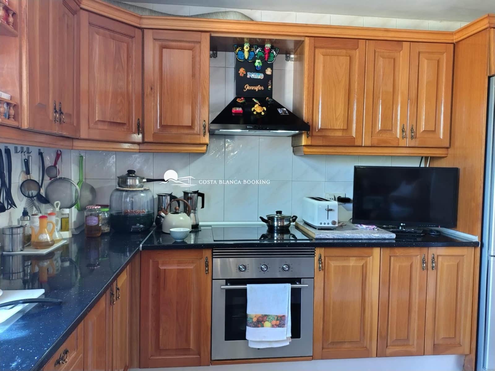 4 bedroom Villa for sale in Alfaz del Pi / L'Alfas del Pi with garage - € 439,000 (Ref: 9582875)