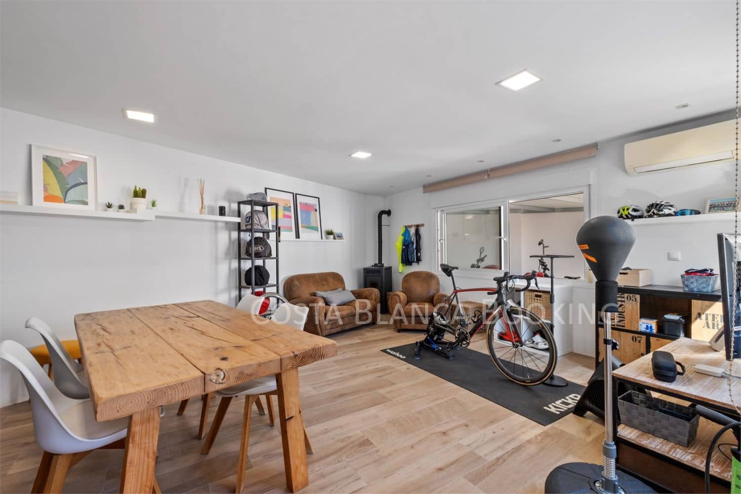 Chalet de 4 habitaciones en Alfaz del Pi / L'Alfàs del Pi en venta - 585.000 € (Ref: 9586363)