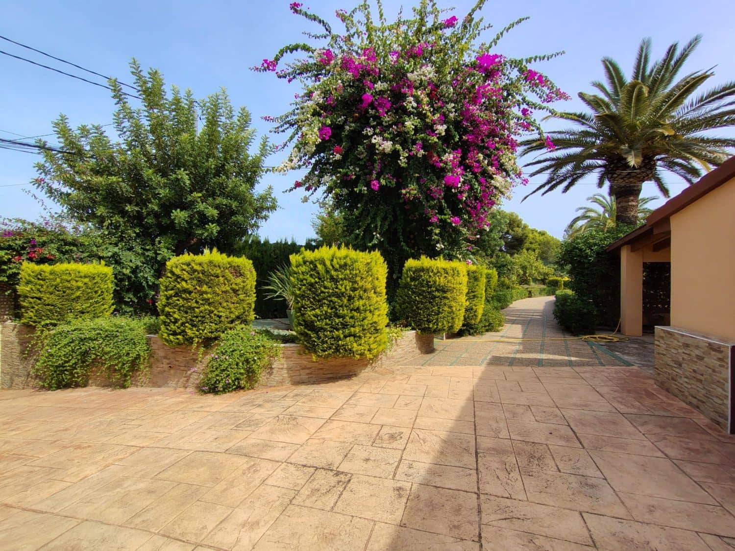 4 bedroom Villa for sale in Albir - € 1,590,000 (Ref: 9586364)