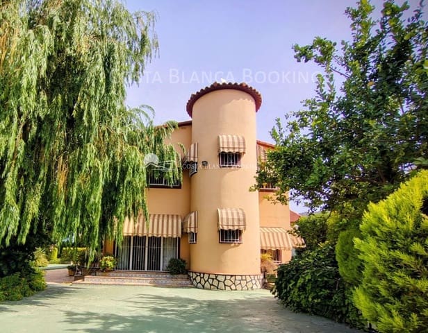 Chalet de 4 habitaciones en Albir, Alfaz del Pi / L'Alfàs del Pi en venta con piscina garaje - 1.500.000 € (Ref: 9586364)