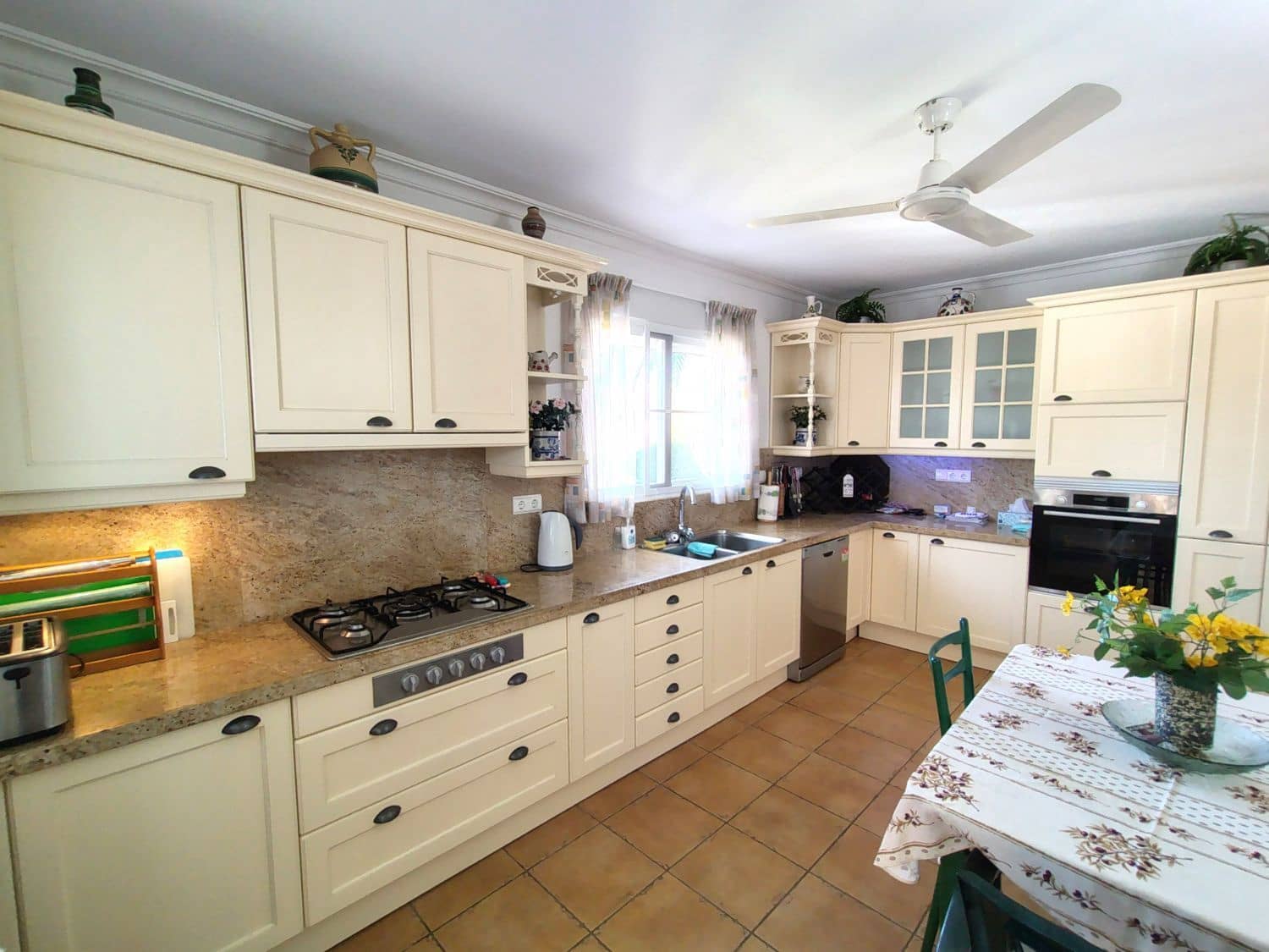 4 soveværelse Villa til salg i Albir - € 599.000 (Ref: 9591179)