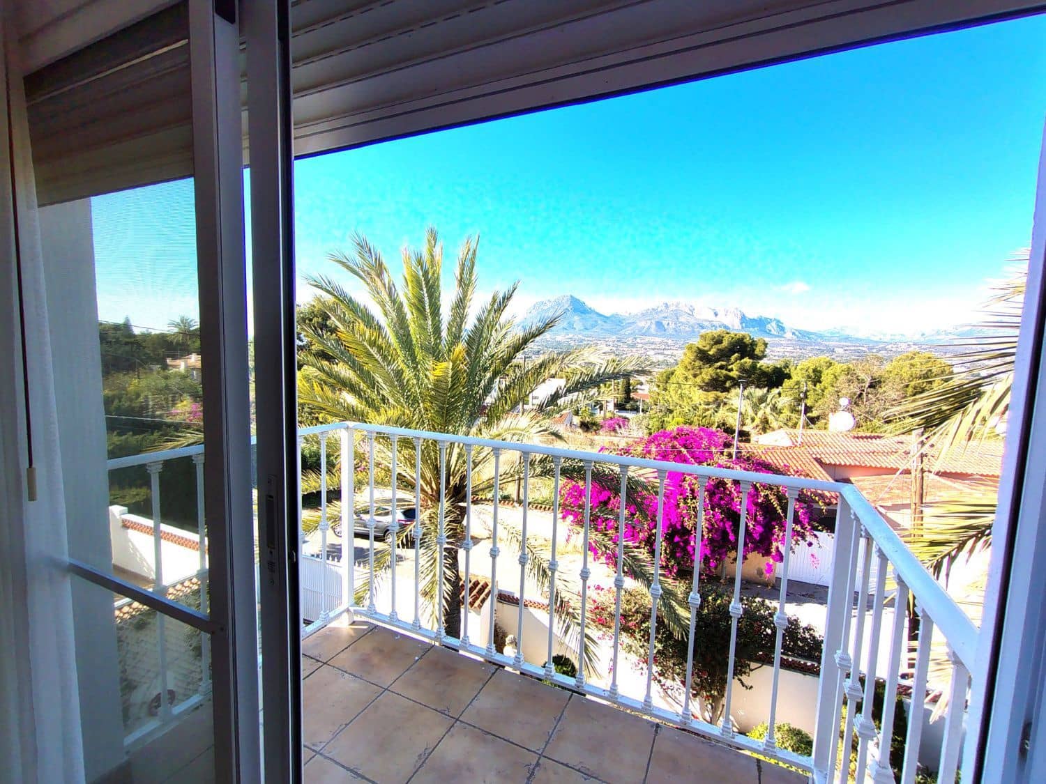 4 soveværelse Villa til salg i Albir - € 599.000 (Ref: 9591179)