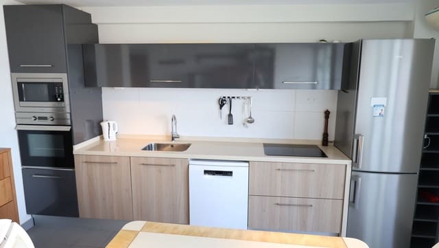 3 makuuhuone Huoneisto myytävänä paikassa Alfaz del Pi / L'Alfàs del Pi - 345 000 € (Ref: 9591181)