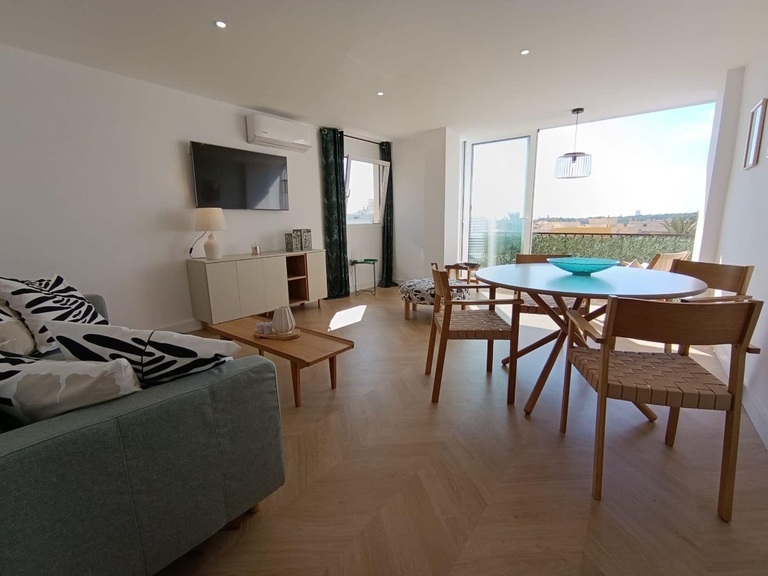 2 sypialnia Apartament na sprzedaż w Alfaz del Pi / L'Alfas del Pi - 239 000 € (Ref: 9596038)