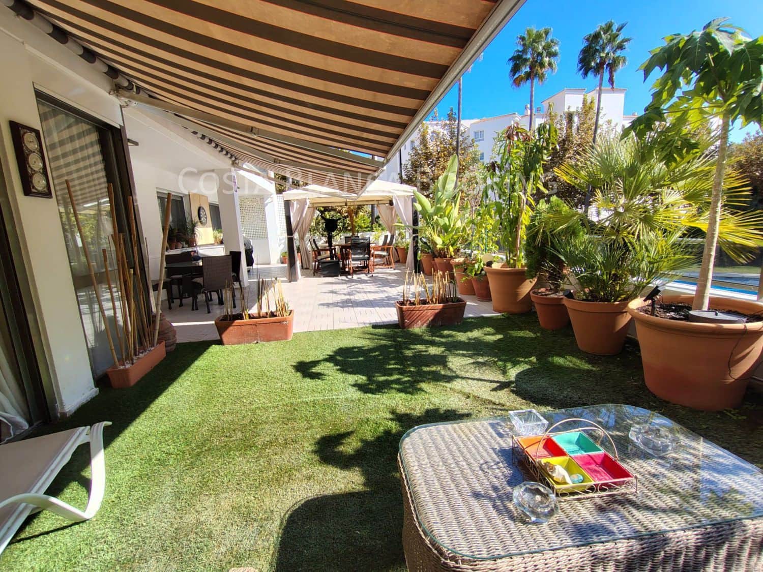 2 soveværelse Lejlighed til salg i Albir - € 530.000 (Ref: 9599475)
