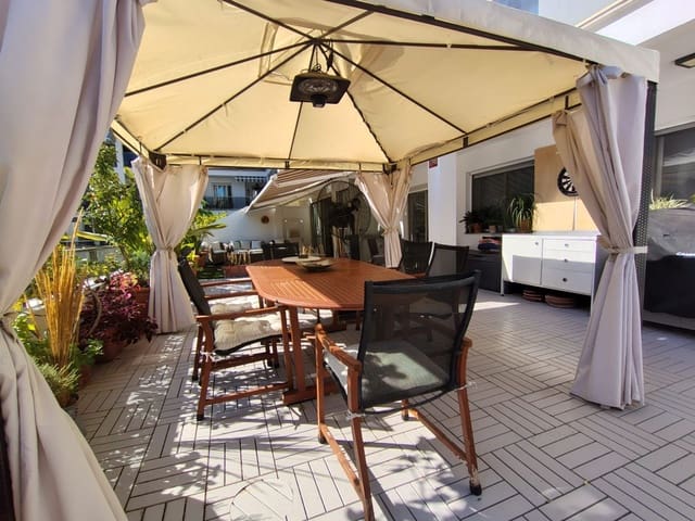 Apartamento de 2 habitaciones en Albir, Alfaz del Pi / L'Alfàs del Pi en venta con garaje - 530.000 € (Ref: 9599475)