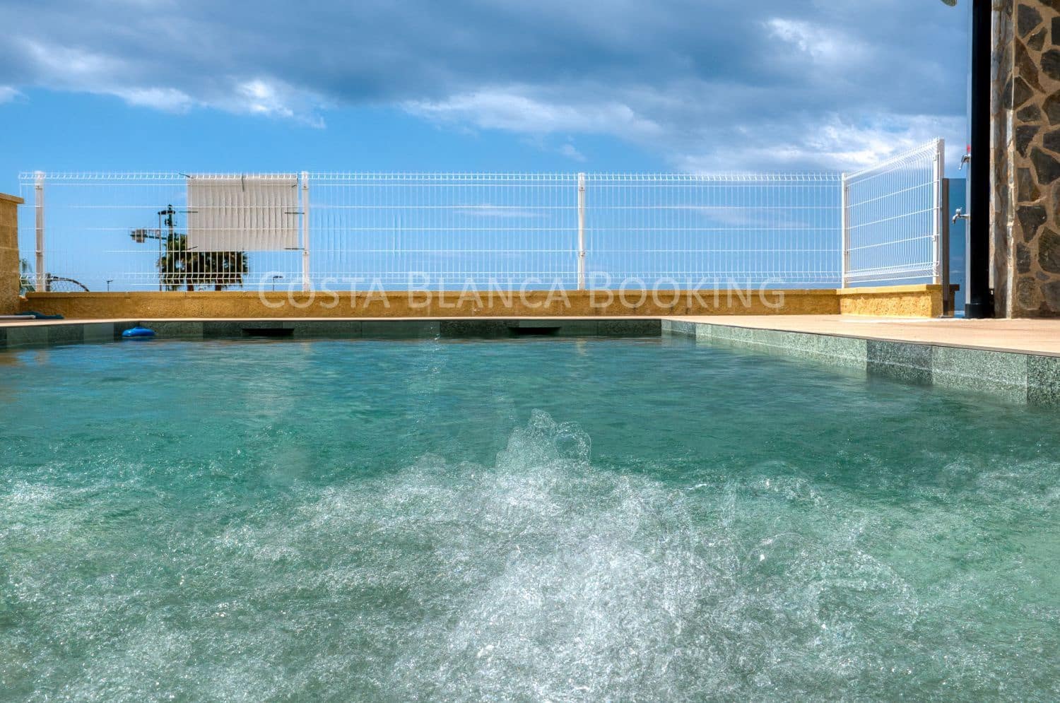 4 bedroom Villa for sale in Finestrat - € 920,000 (Ref: 9599476)