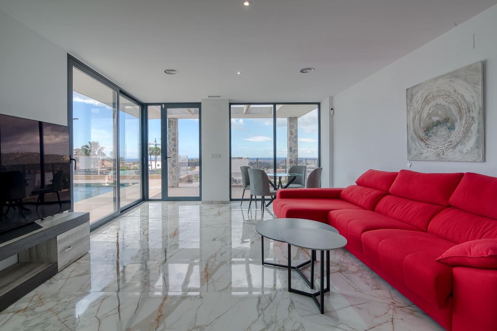 4 bedroom Villa for sale in Finestrat with pool - € 920,000 (Ref: 9599476)