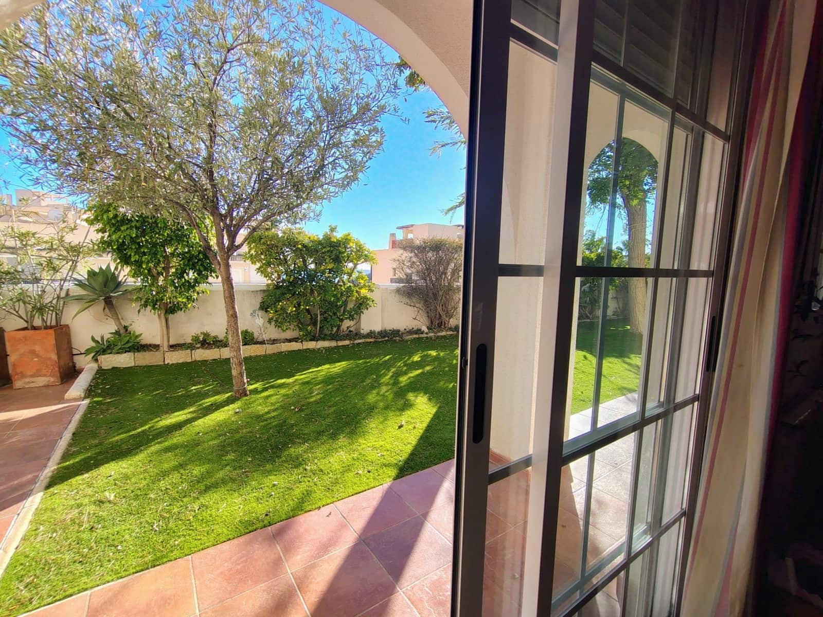 3 soverom Villa til salgs i Montiboli med garasje - € 490 000 (Ref: 9611461)