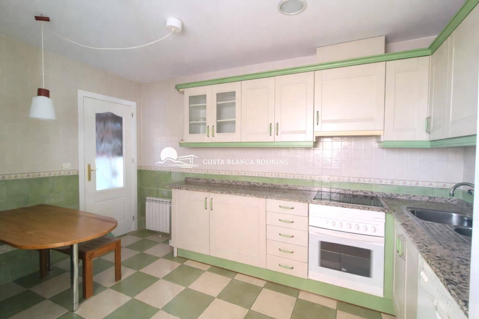 3 Zimmer Villa zu verkaufen in Montiboli mit Pool Garage - 470.000 € (Ref: 9611461)