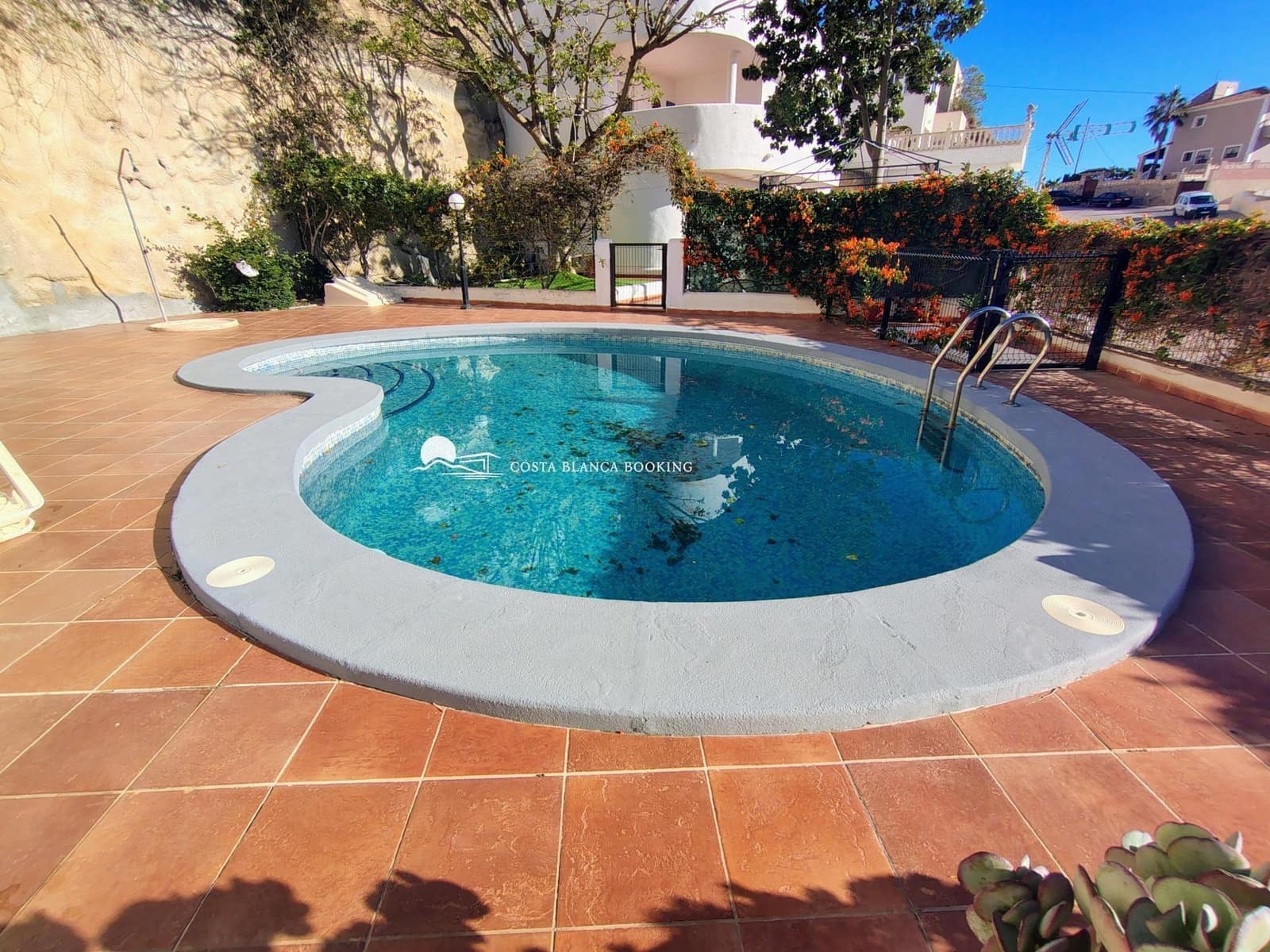 3 Zimmer Villa zu verkaufen in Montiboli mit Pool Garage - 470.000 € (Ref: 9611461)