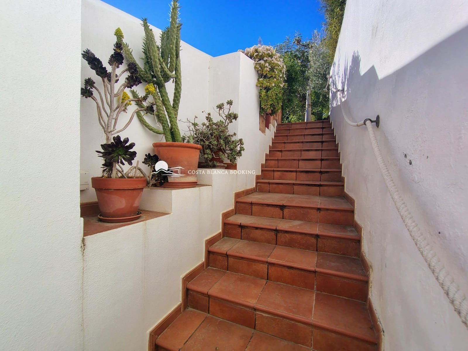 3 Zimmer Villa zu verkaufen in Montiboli mit Pool Garage - 470.000 € (Ref: 9611461)