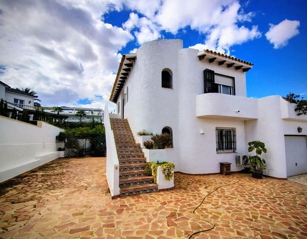 5 soverom Villa til salgs i Albir, Alfaz del Pi / L'Alfàs del Pi med svømmebasseng garasje - € 795 000 (Ref: 9625937)