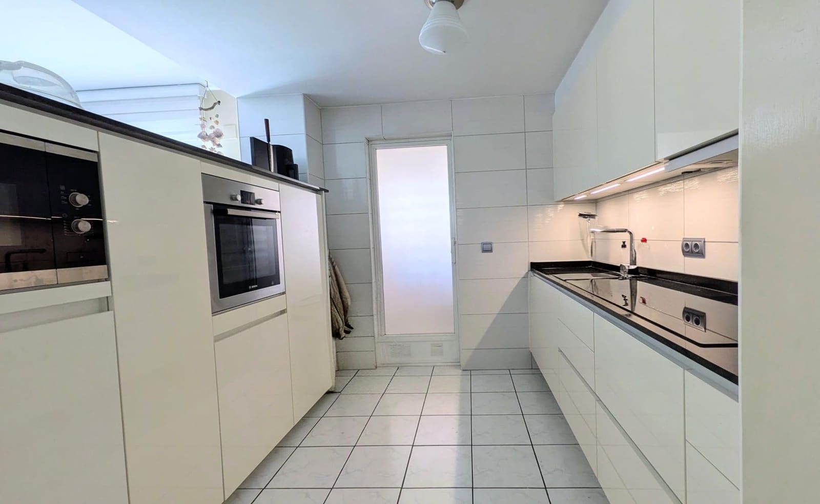 2 bedroom Penthouse for sale in Albir with pool garage - € 449,000 (Ref: 9634148)